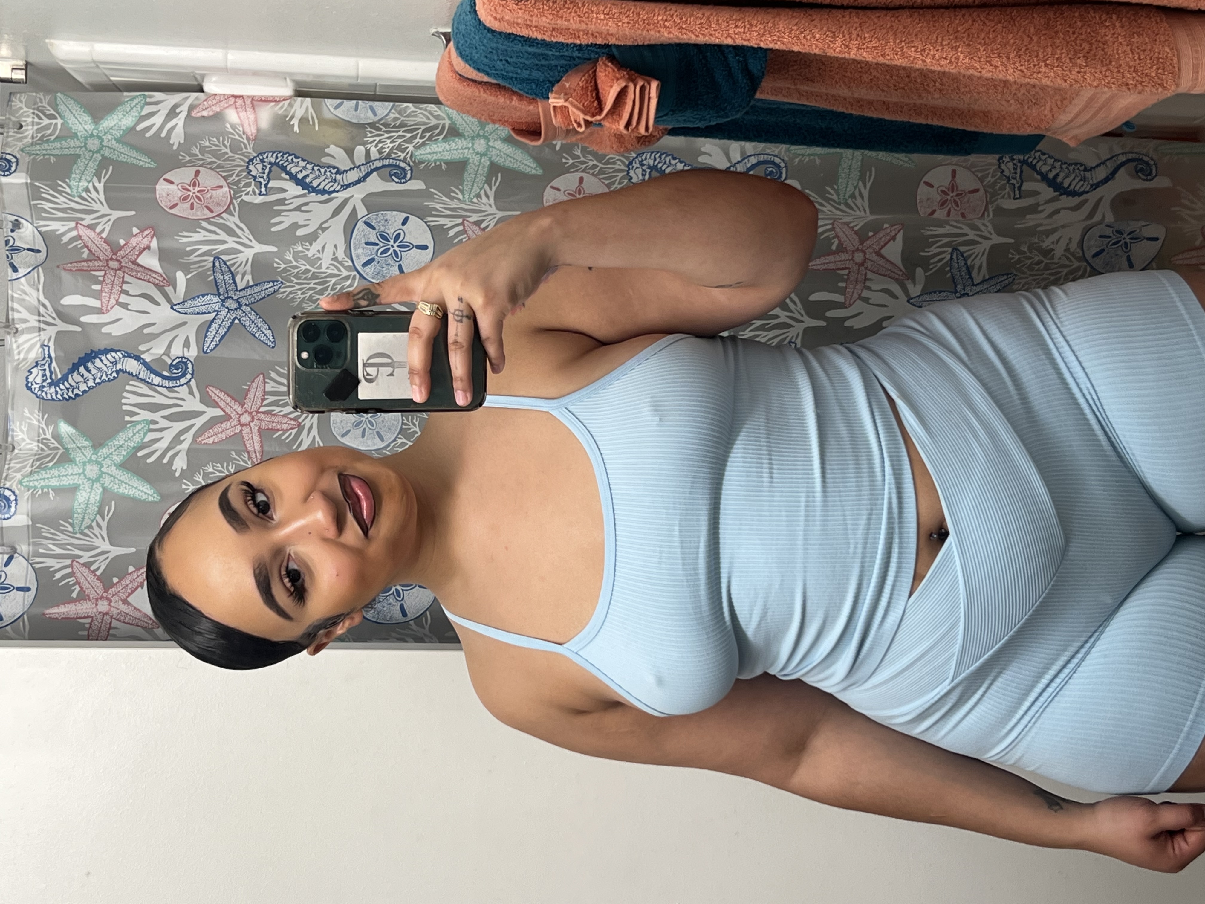 Iyanamonet profile