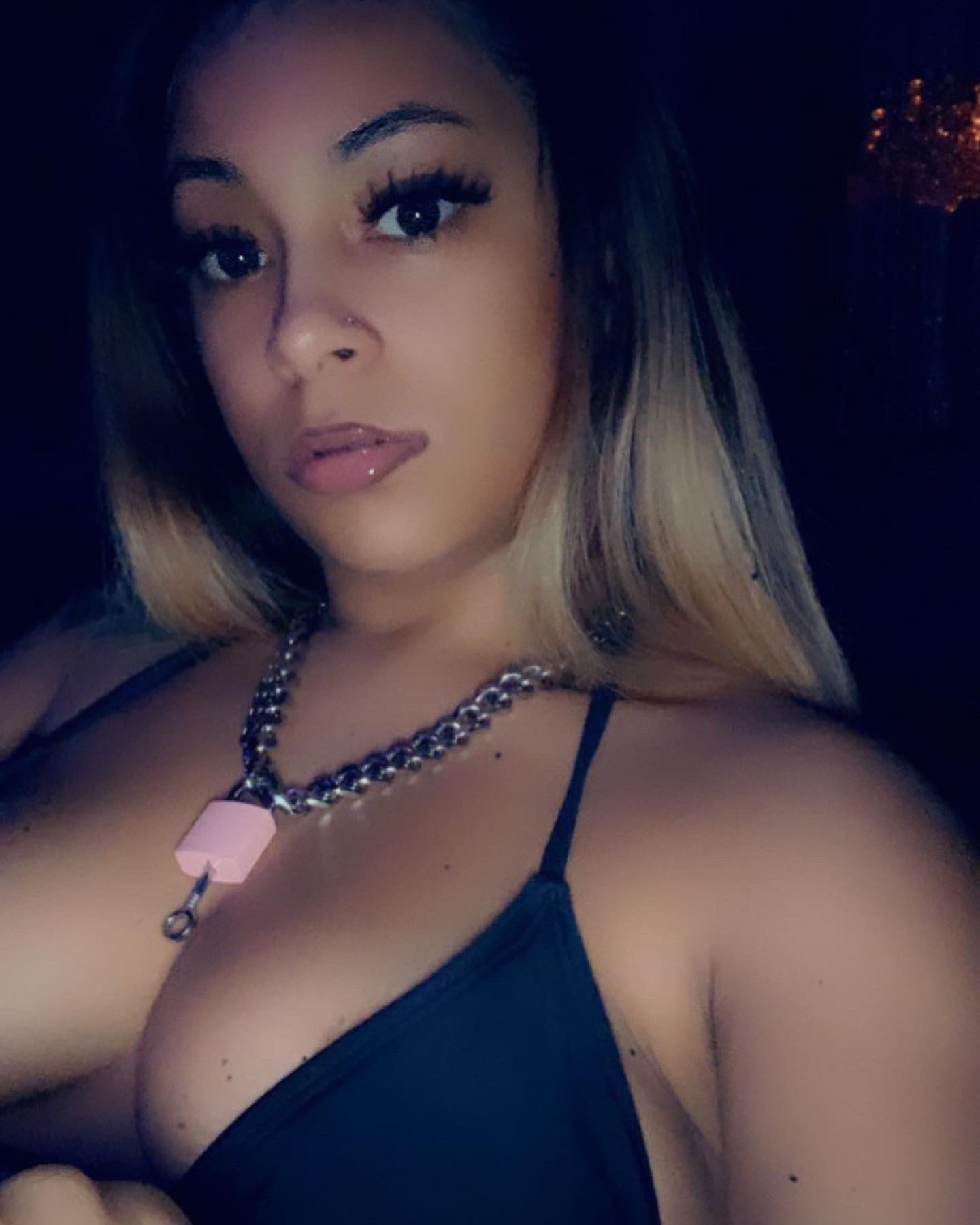 Exquisite profile