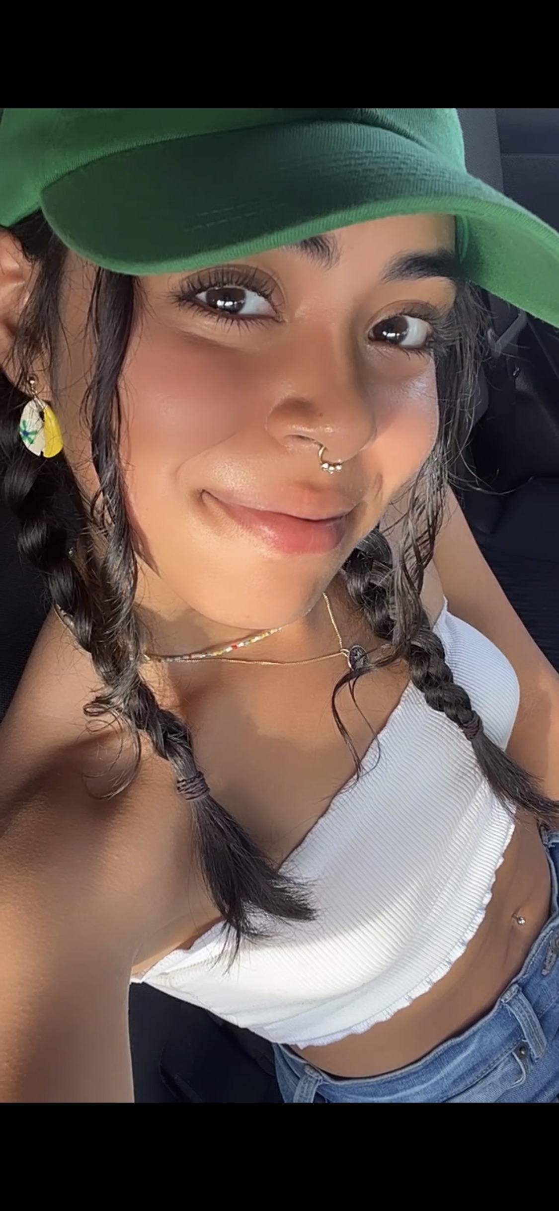 Dinaa profile