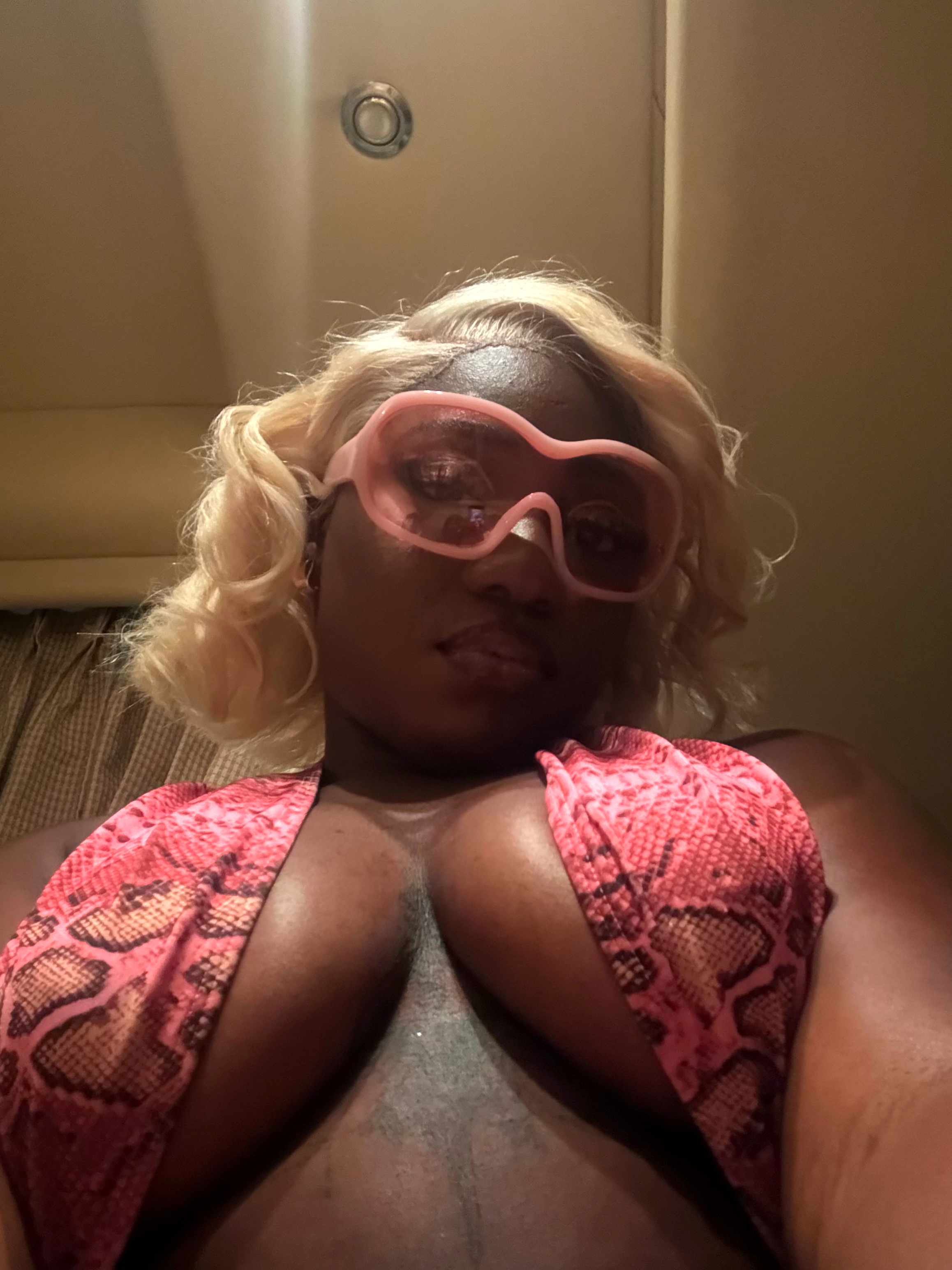 Cherii Dluxx profile