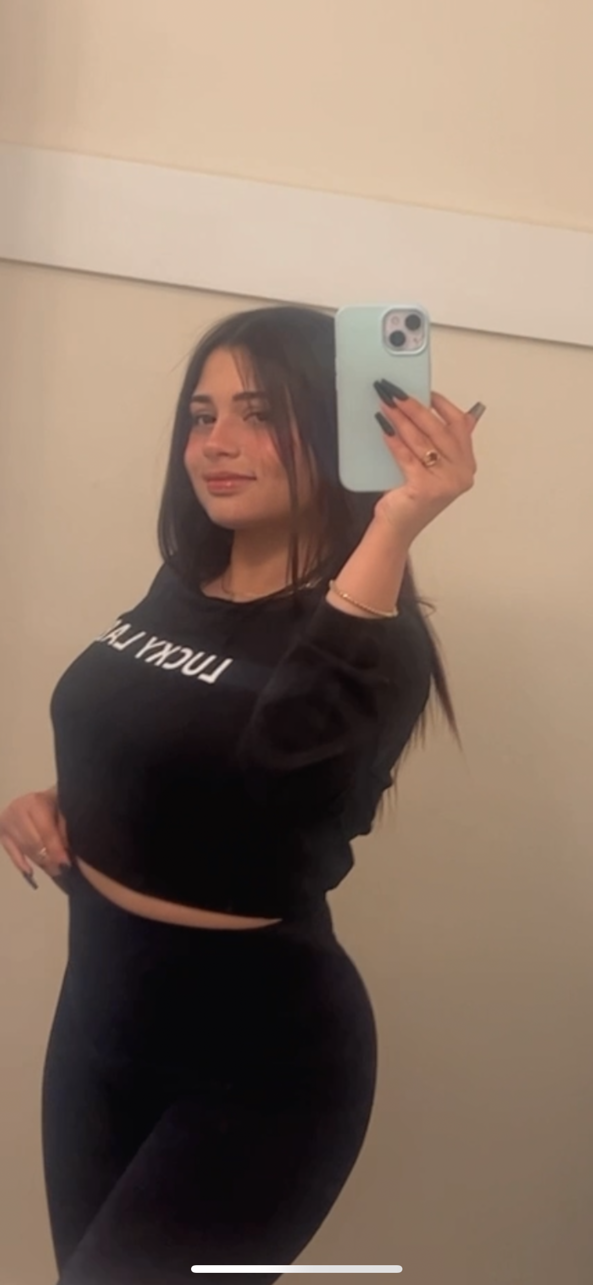 Eeeva profile