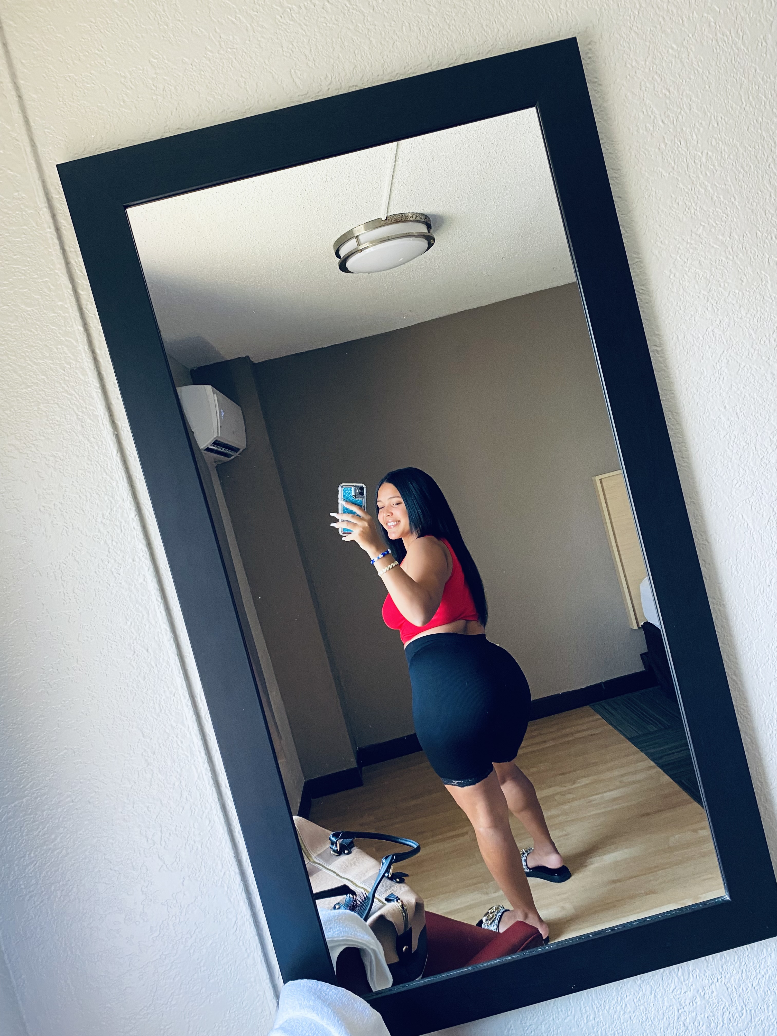 Yanisleydis profile