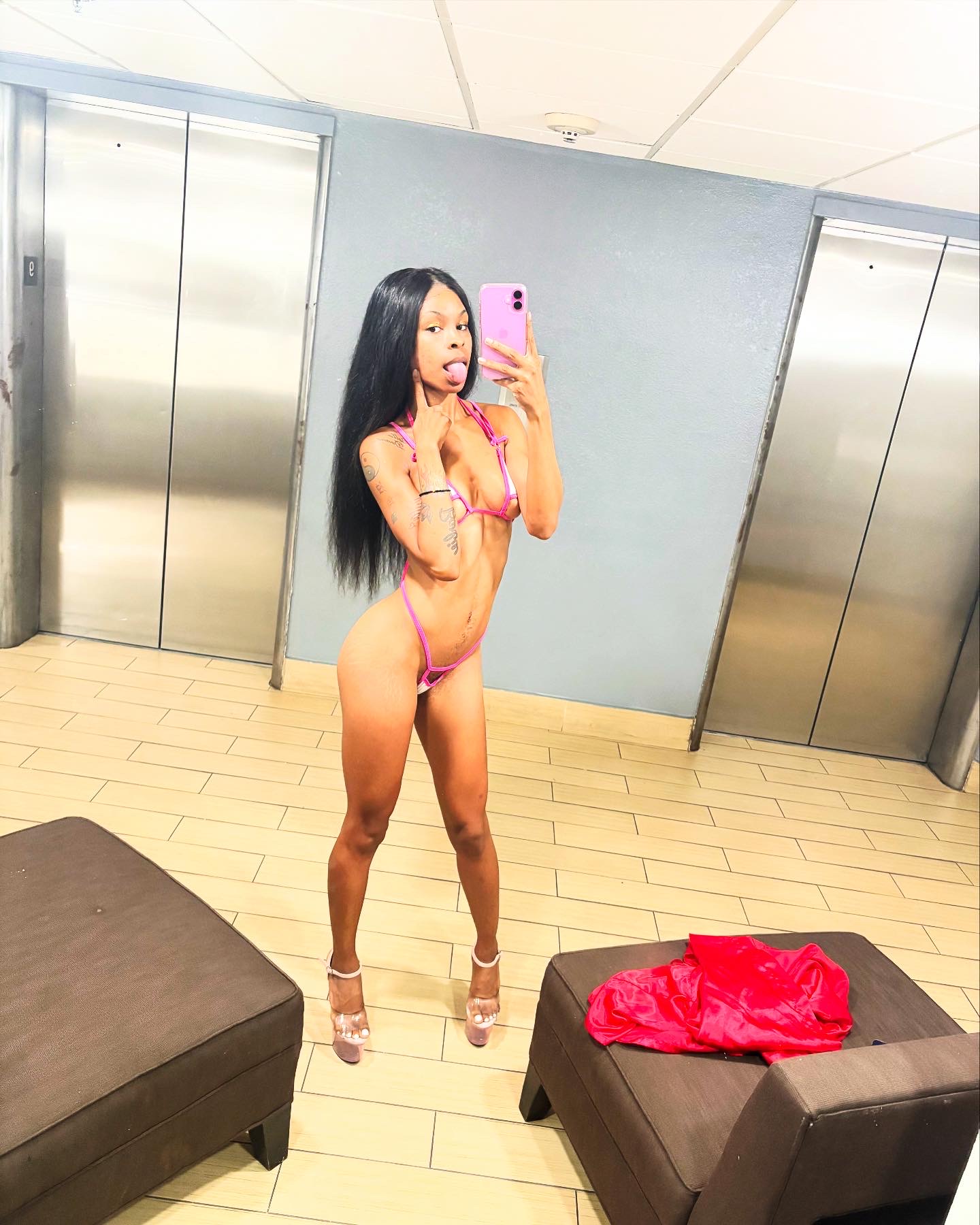 Munekita Barbie profile