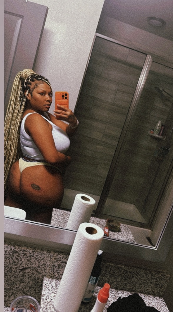 MonroeThaBody profile