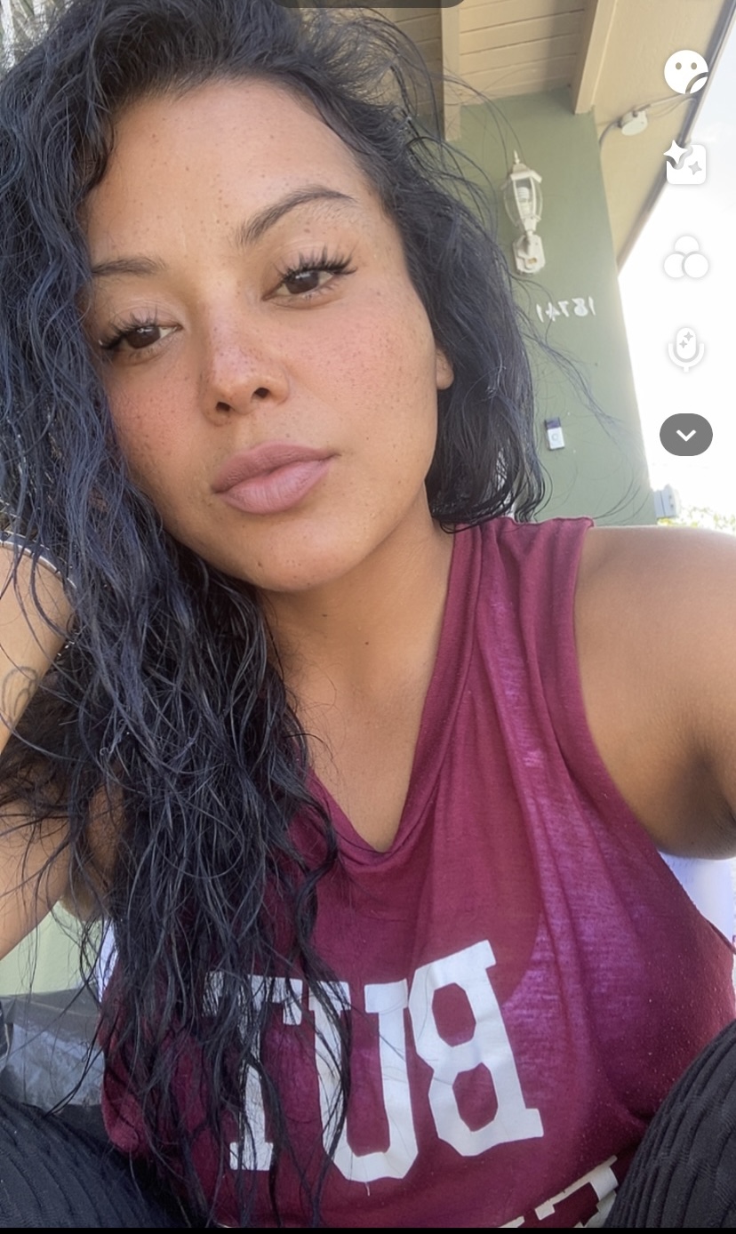 QueenDee profile