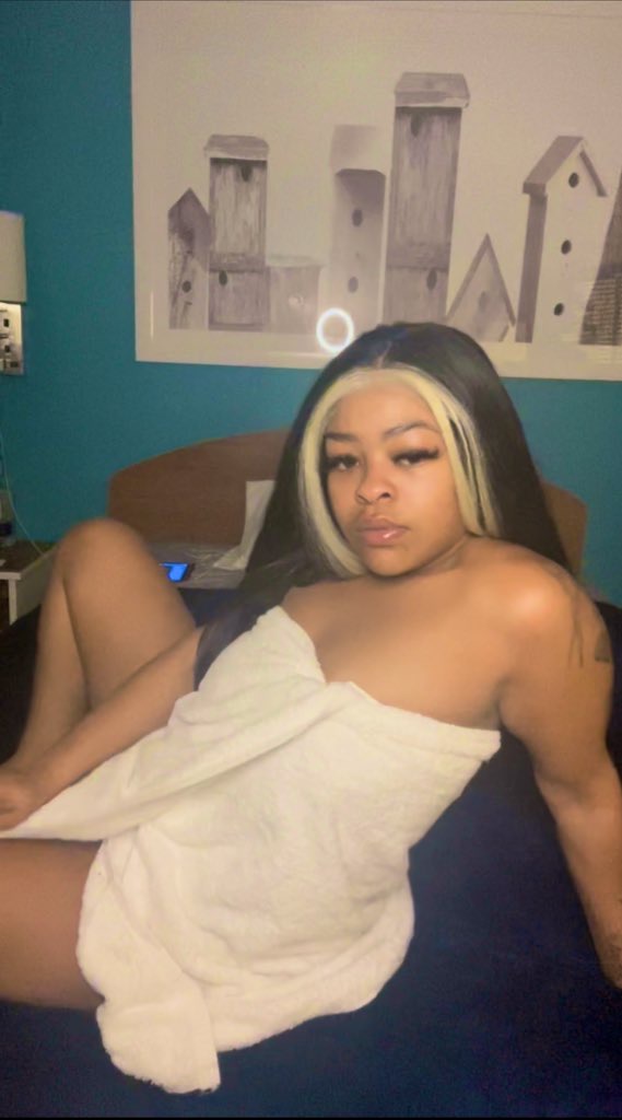 Xoroyalty profile