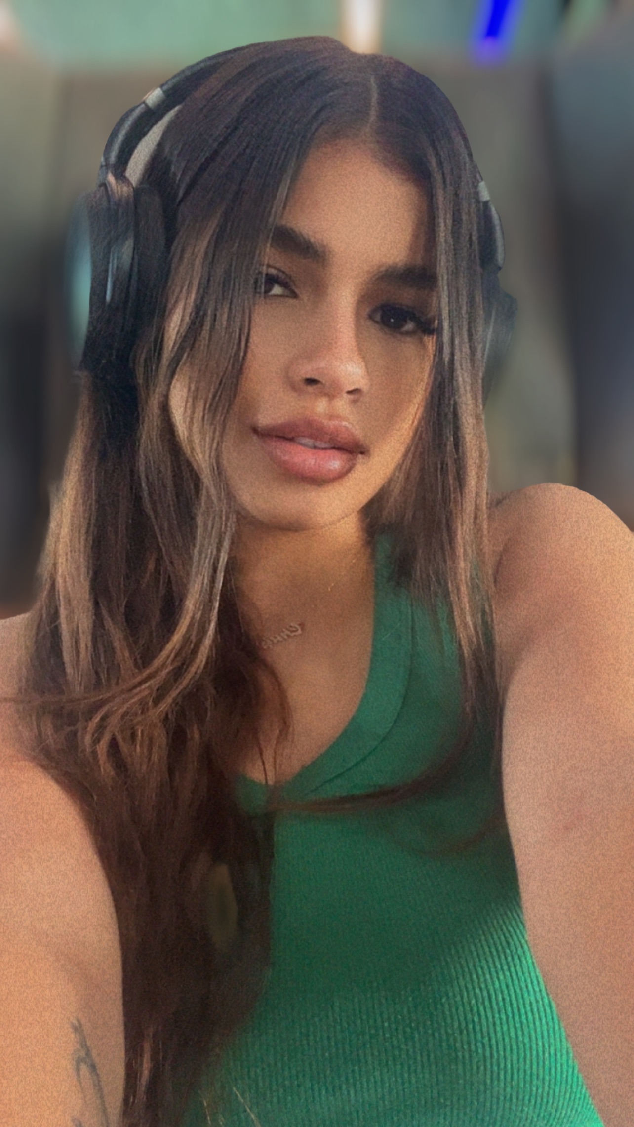 Alisha profile