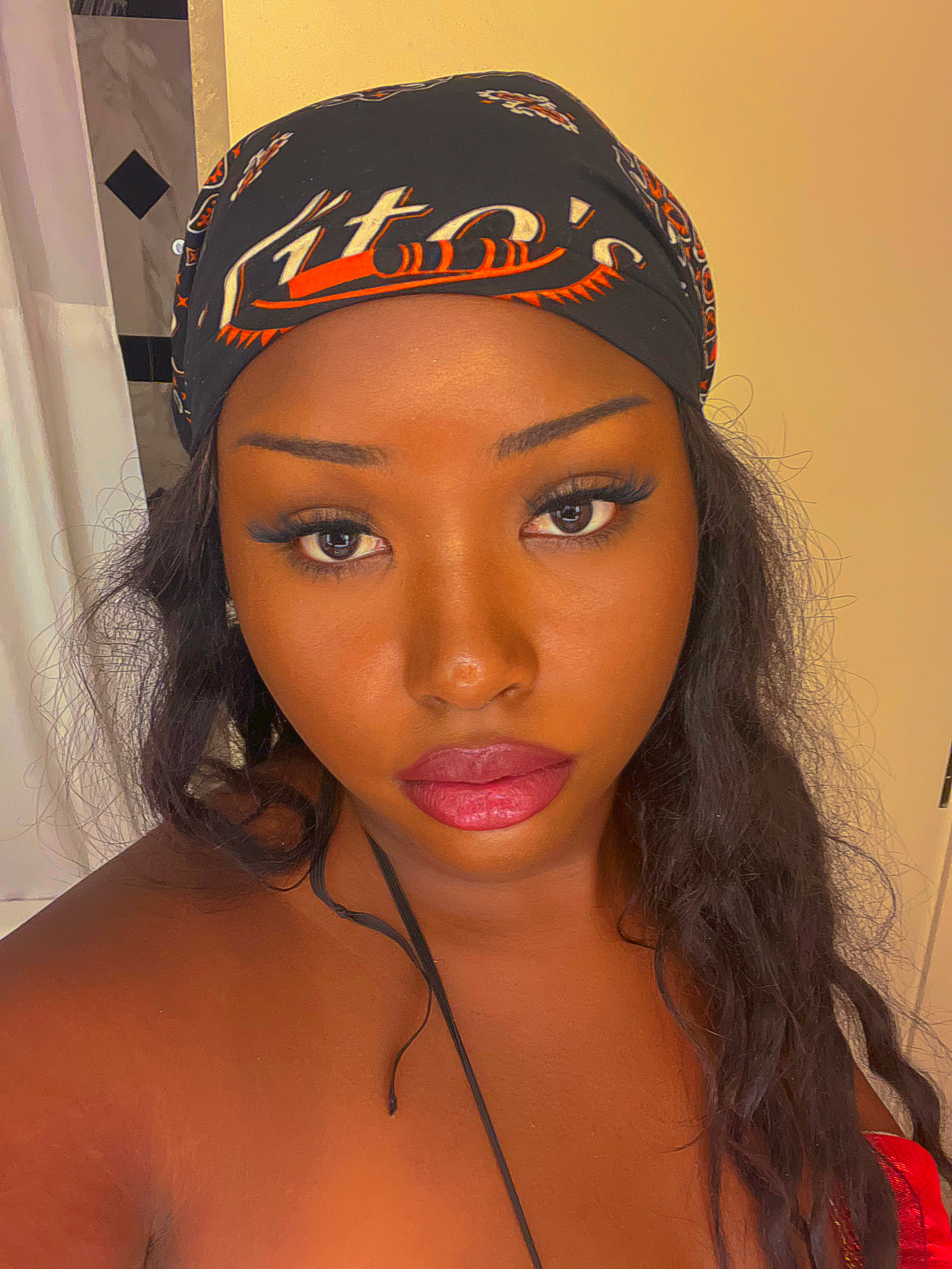 Nastynelly profile