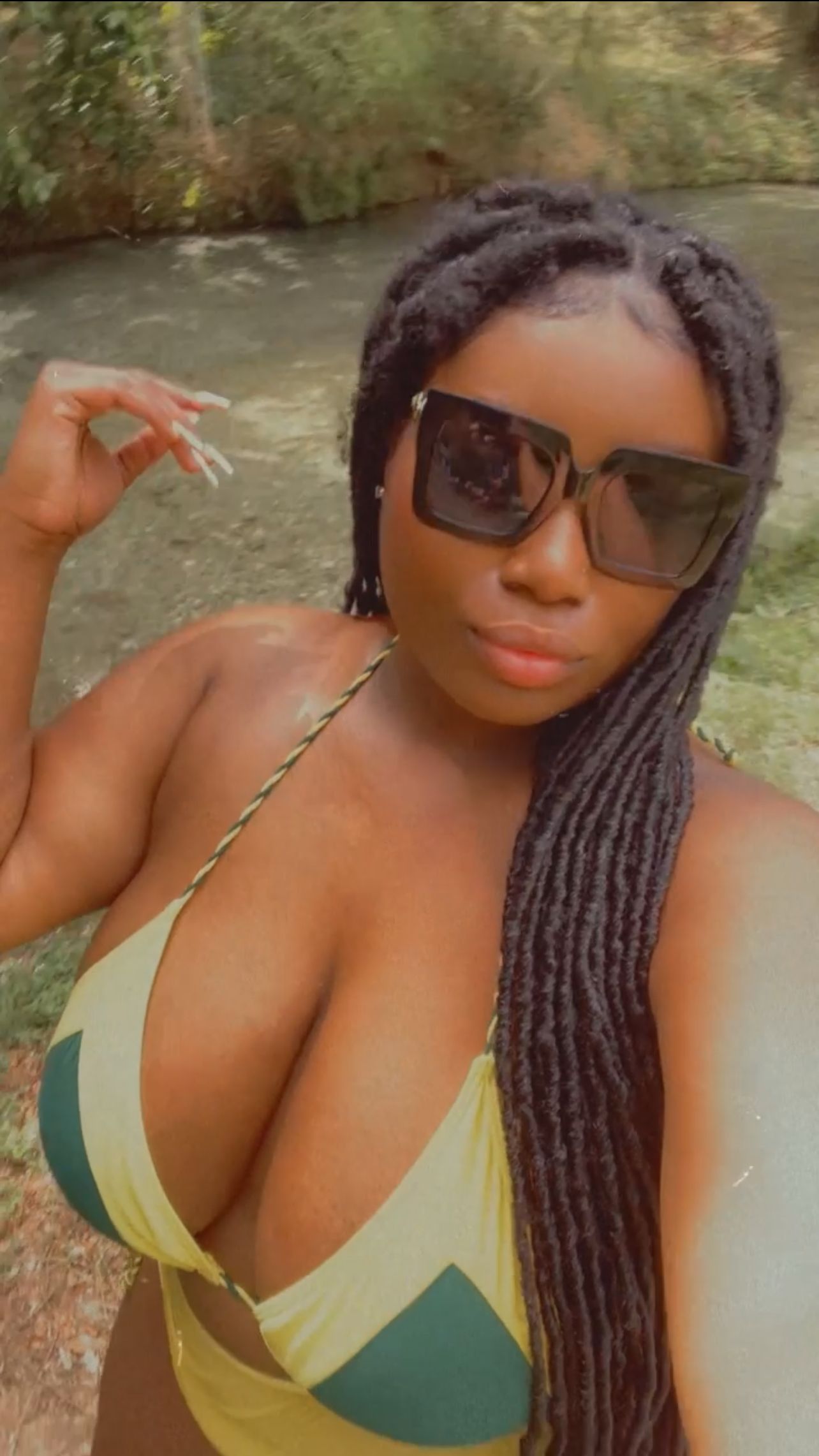 Prettyshan profile
